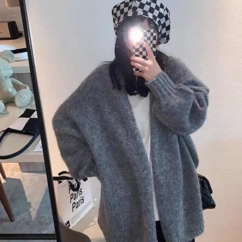 Gemütlicher übergroßer Strickcardigan mit Knopfverschluss
