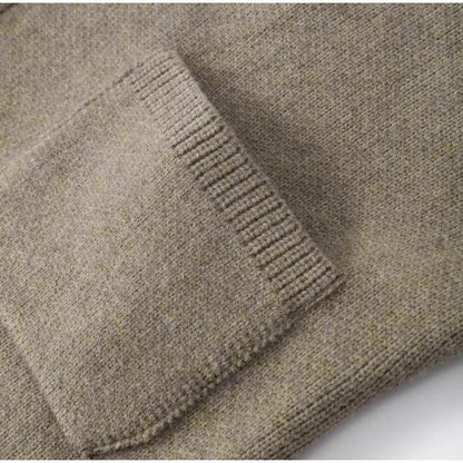 Gemütliche klassische Strickjacke für Damen