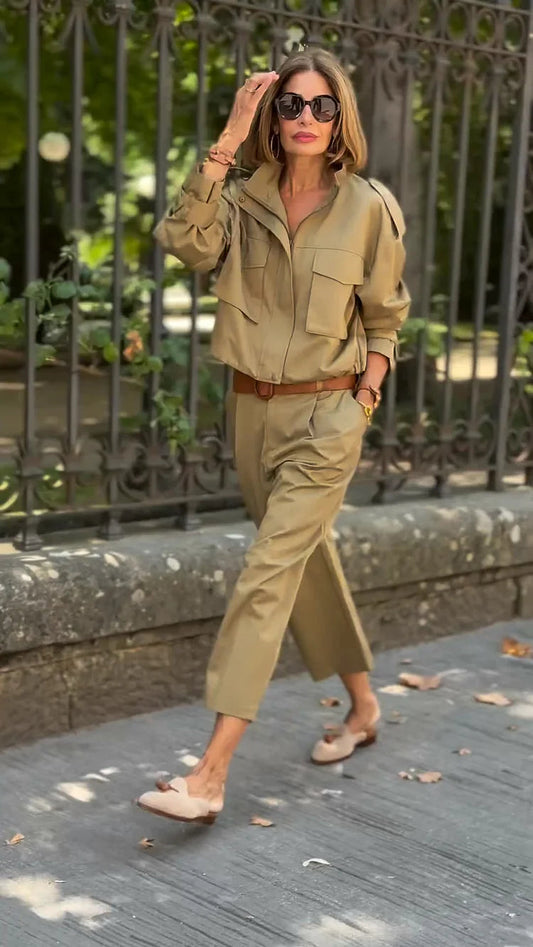 Utility-Cargojacke mit Riemen- und Taschen-Details