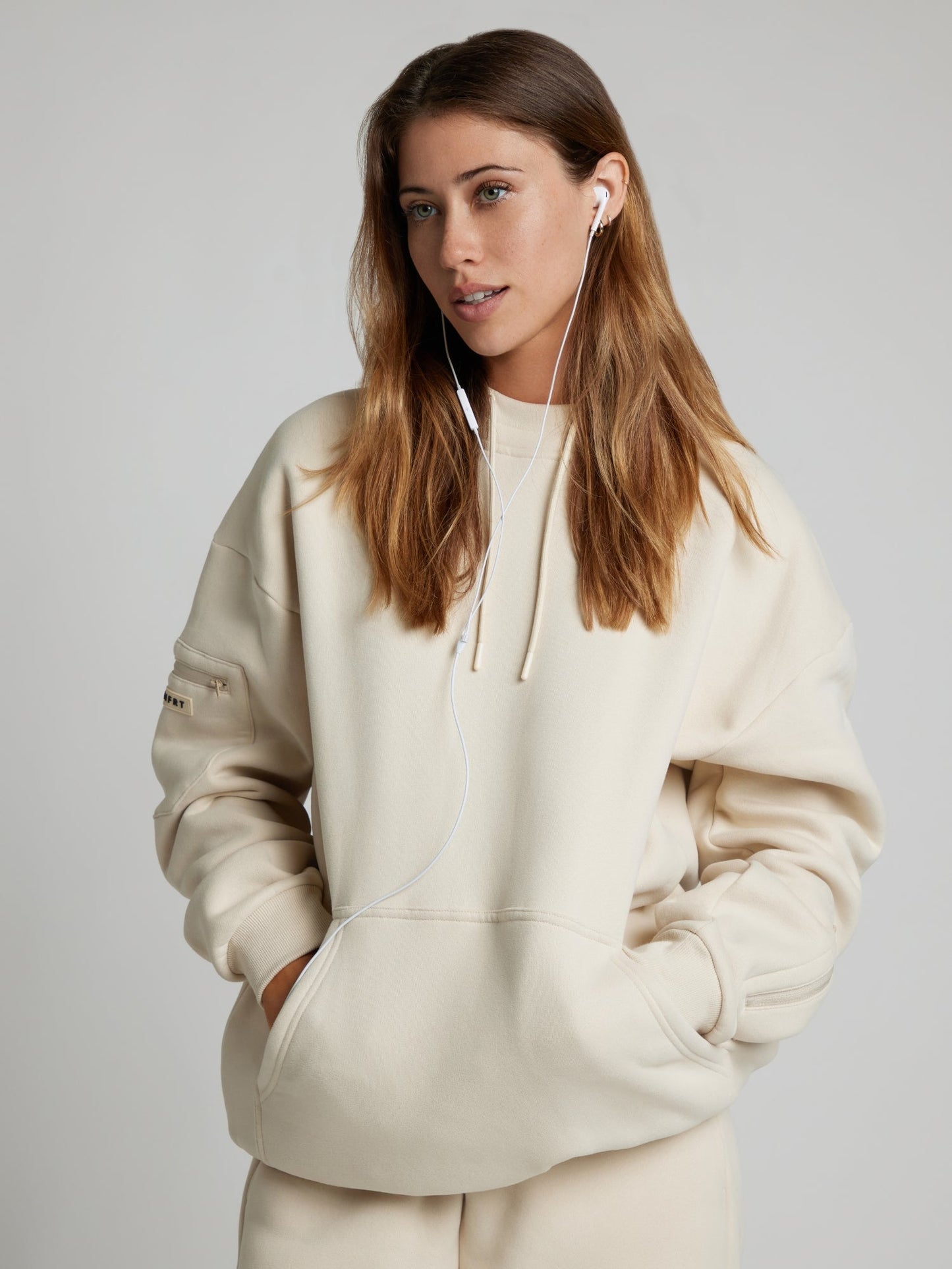 Gemütlicher Reise-Hoodie mit Flugmodus-Grafik