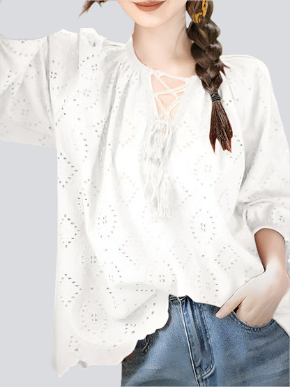 Valindr® | Verspielte Lochspitzen-Bluse mit Schnürung