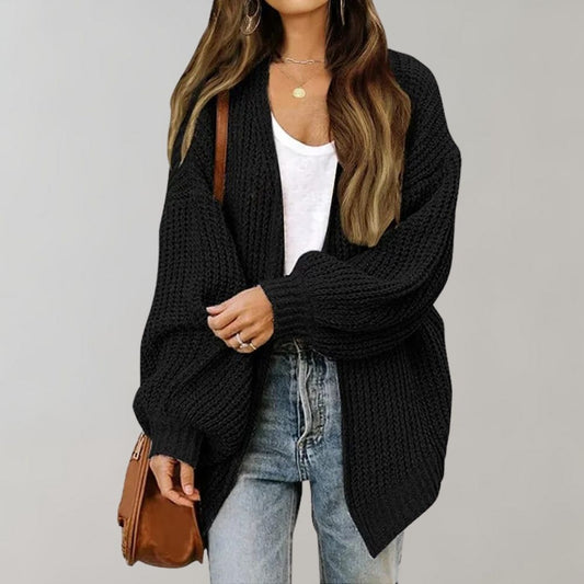 Gemütliche offene Strickjacke mit Bischofsärmeln