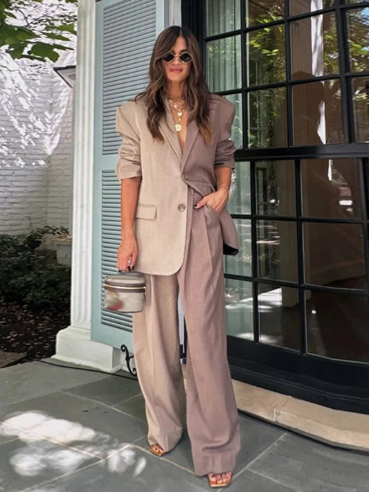 Schicker Kontrast Boyfriend-Blazer mit Weitbein-Hosen-Set