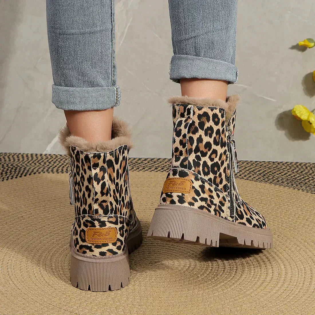 Schicke Leopard-Print Knöchelstiefel für trendige Outfits
