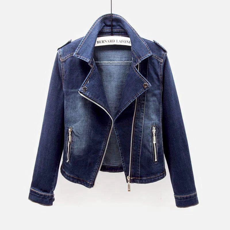 Klassische Jeansjacke mit zeitlosem Fusion-Stil