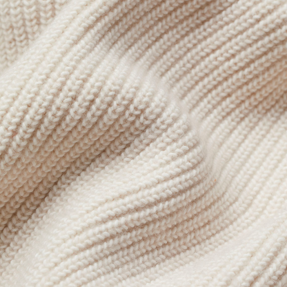 Gemütlicher gestrickter Wollstrickjacke-Pullover