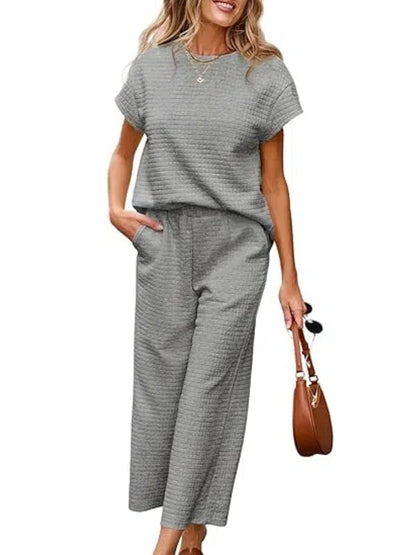 Strukturierter zweiteiliger Lounge-Set mit weitem Bein-Hose