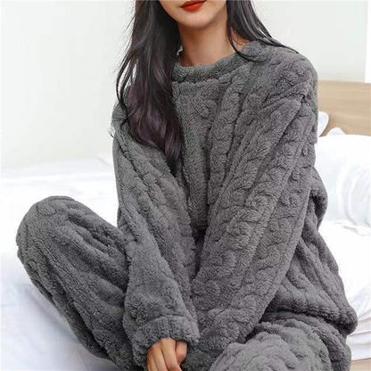 Gemütlicher Fleece-Schlafanzug für Damen