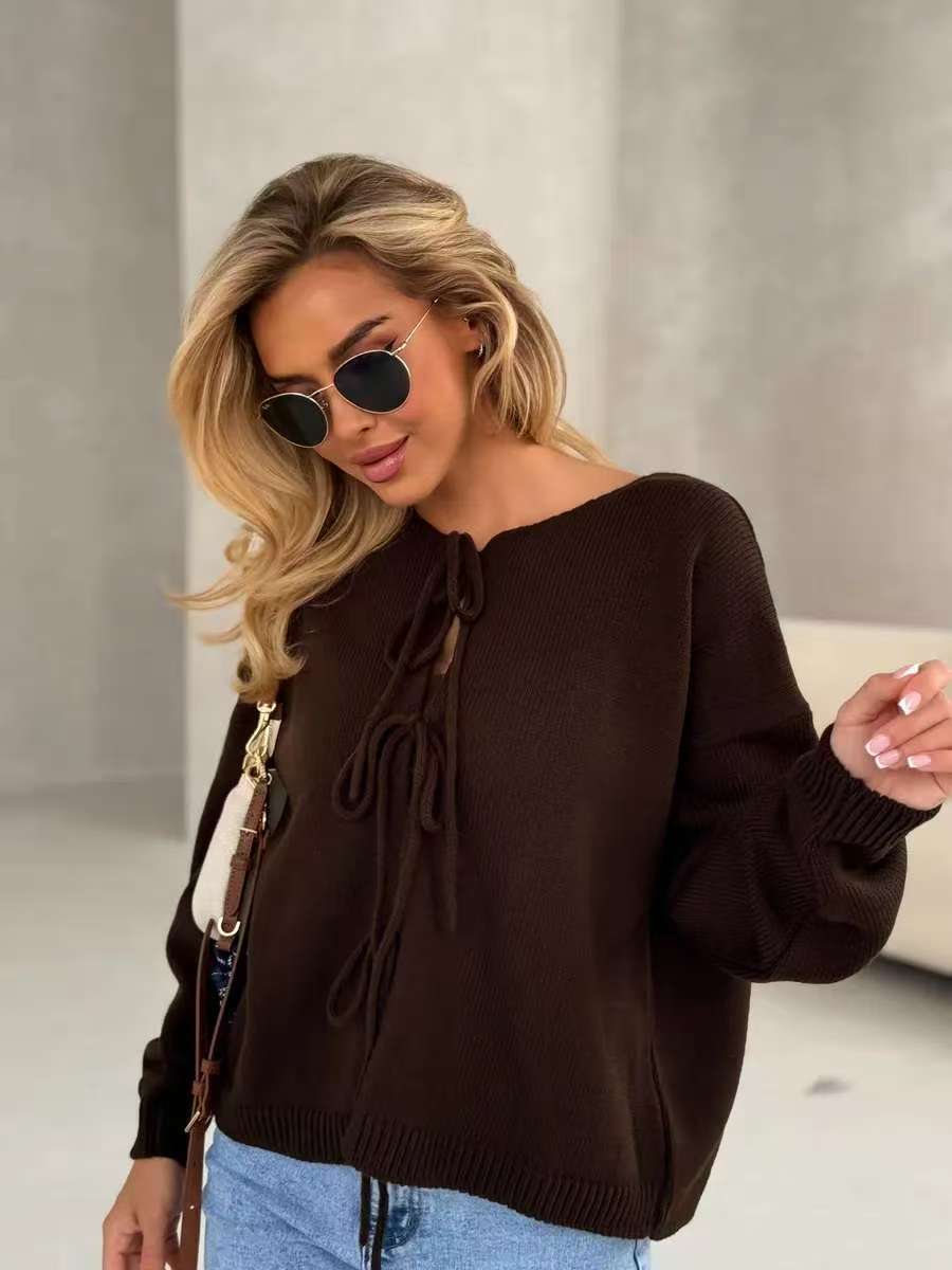 Schicker Kurzer Cardigan-Pullover mit Schnürung