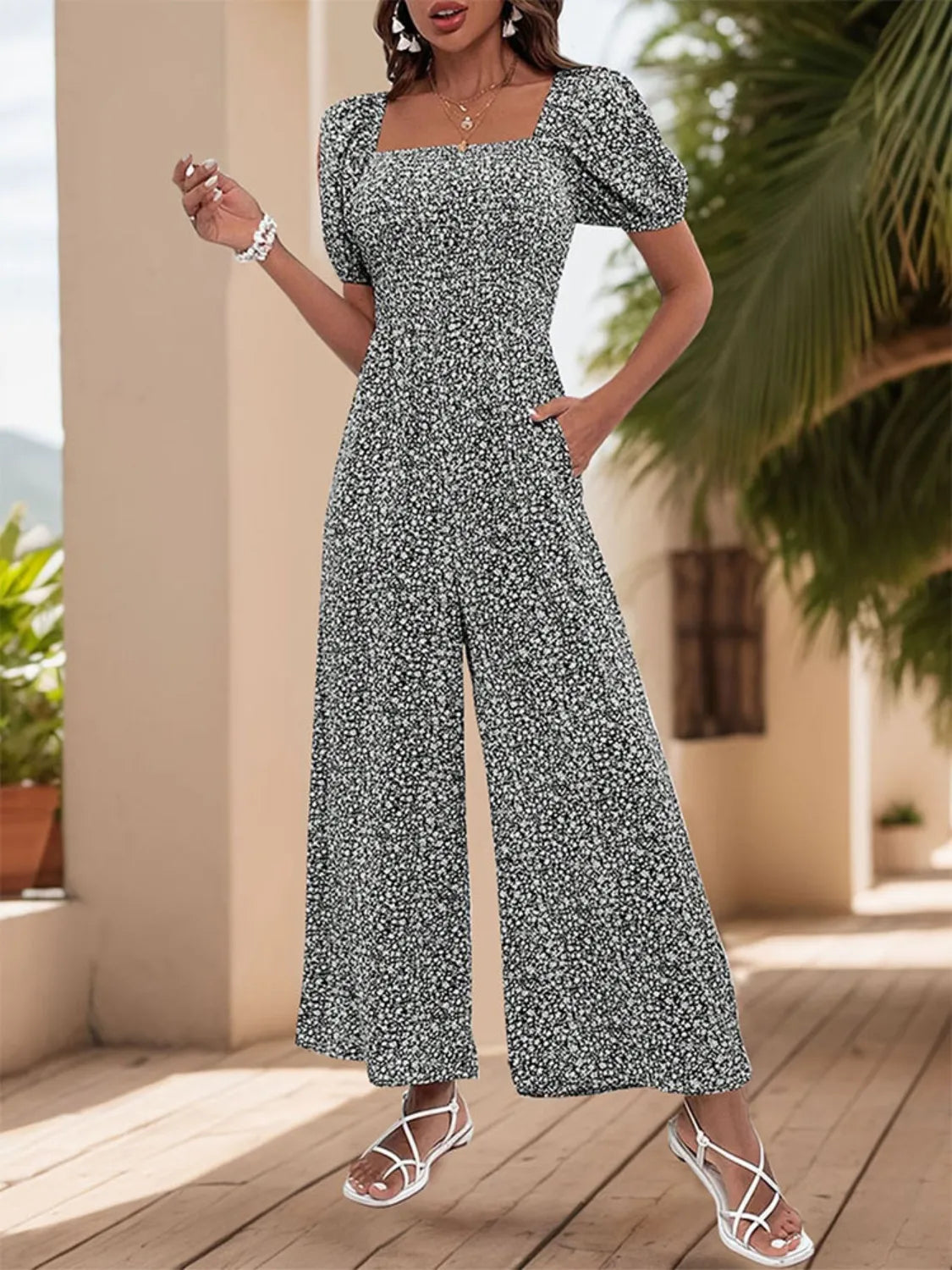 Damen Jumpsuit mit bedrucktem Karree-Ausschnitt und Puffärmeln