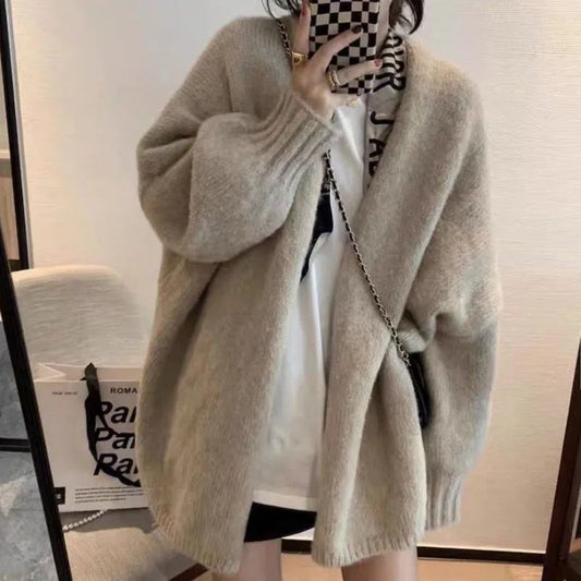 Gemütlicher übergroßer Strickcardigan mit Knopfverschluss