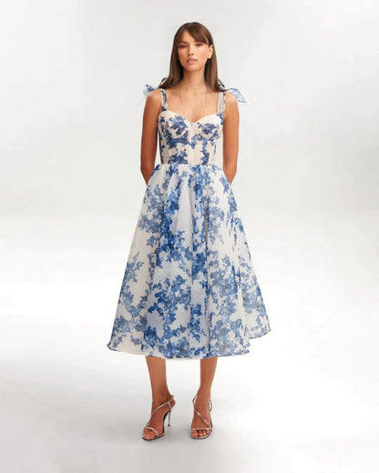 Leichtes Elegantes Kleid für mühelosen Alltagsstil