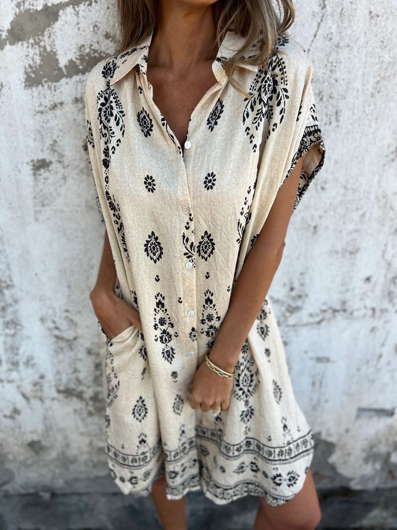 Kurzarmkleid mit Taschen