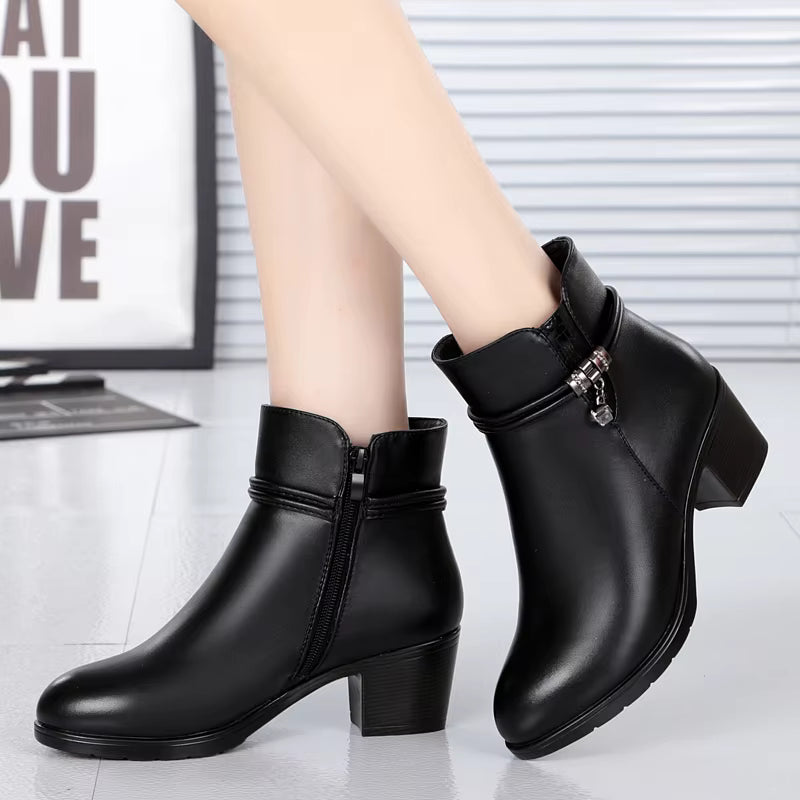 Elegante Fleecegefütterte Stiefeletten mit seitlichem Reißverschlussverschluss