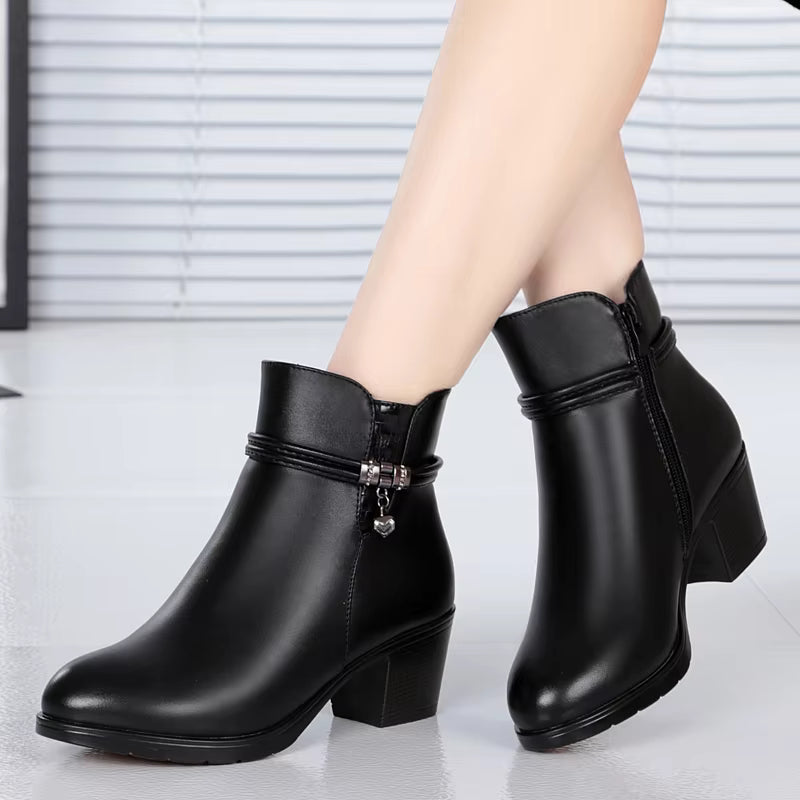 Elegante Fleecegefütterte Stiefeletten mit seitlichem Reißverschlussverschluss