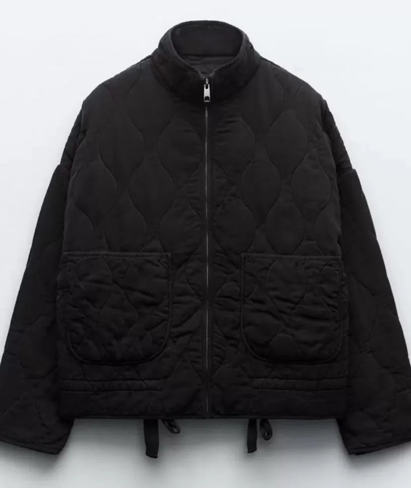Vintage gesteppte Jacke mit klassischer Nahtverzierung