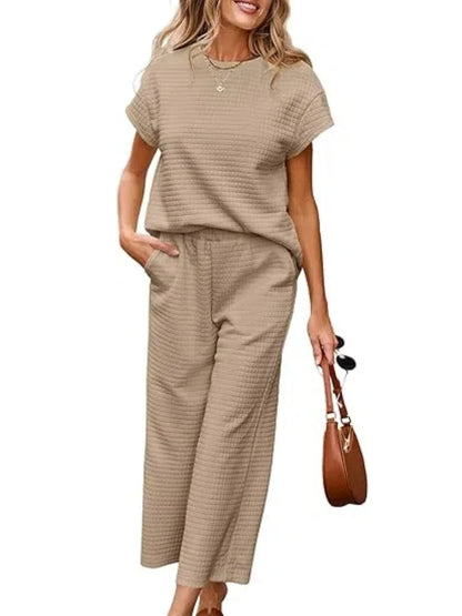 Strukturierter zweiteiliger Lounge-Set mit weitem Bein-Hose