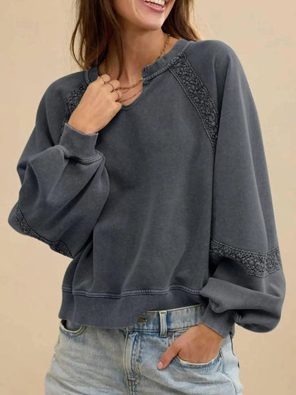 Gemütliches Sweatshirt mit Spitzenbesatz für lässig schicke Looks