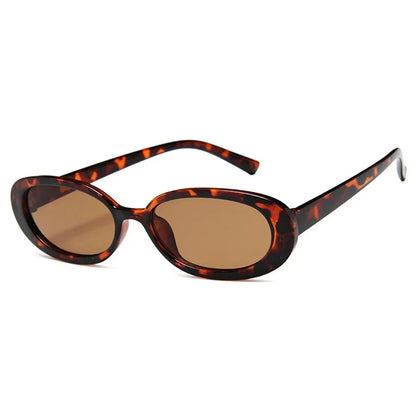 Retro-Sonnenbrille mit klarem Glas für zeitlosen Stil