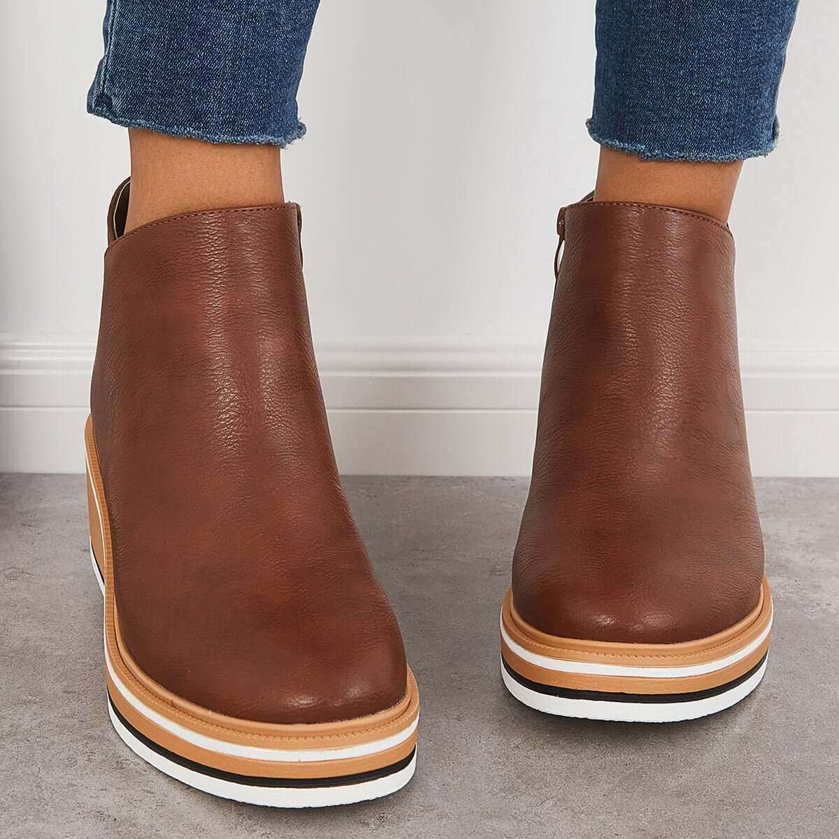 Schicke Leder-Stiefeletten für den Alltagsstil