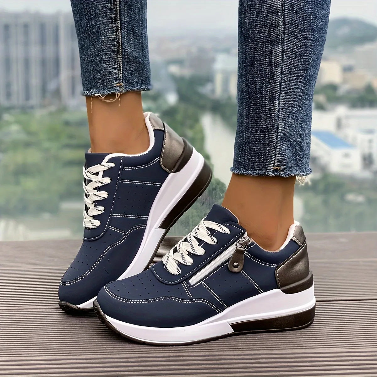 Bequeme orthopädische Seitenschuh-Sneaker mit dicker Sohle