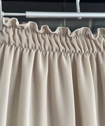 Schickes Beige im Rocker-Stil Kleid
