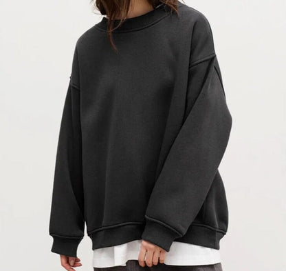 Gemütlicher übergroßer Strickpullover für lässiges Schichten