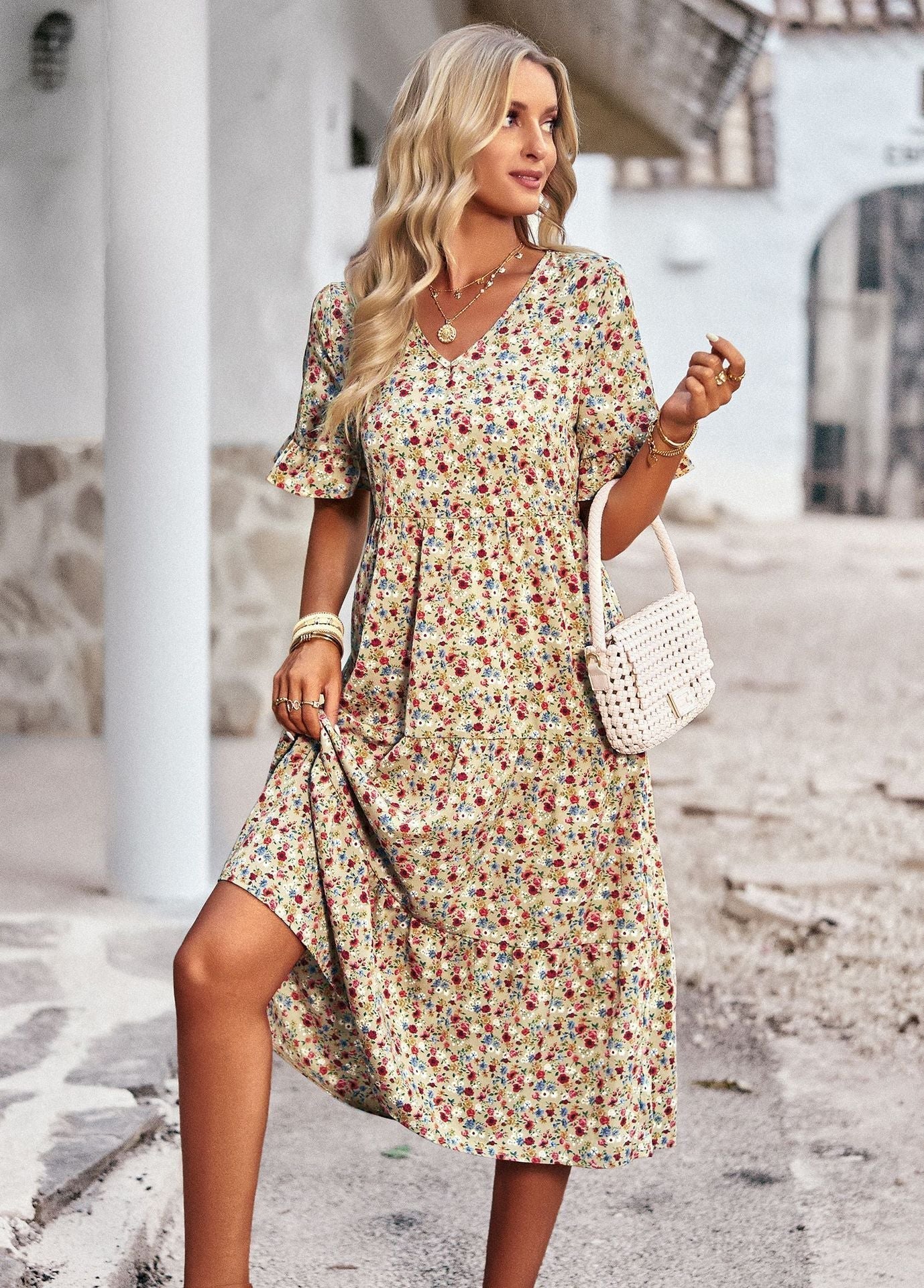 Damen Midi-Kleid mit Blumenmuster und bequemer Passform