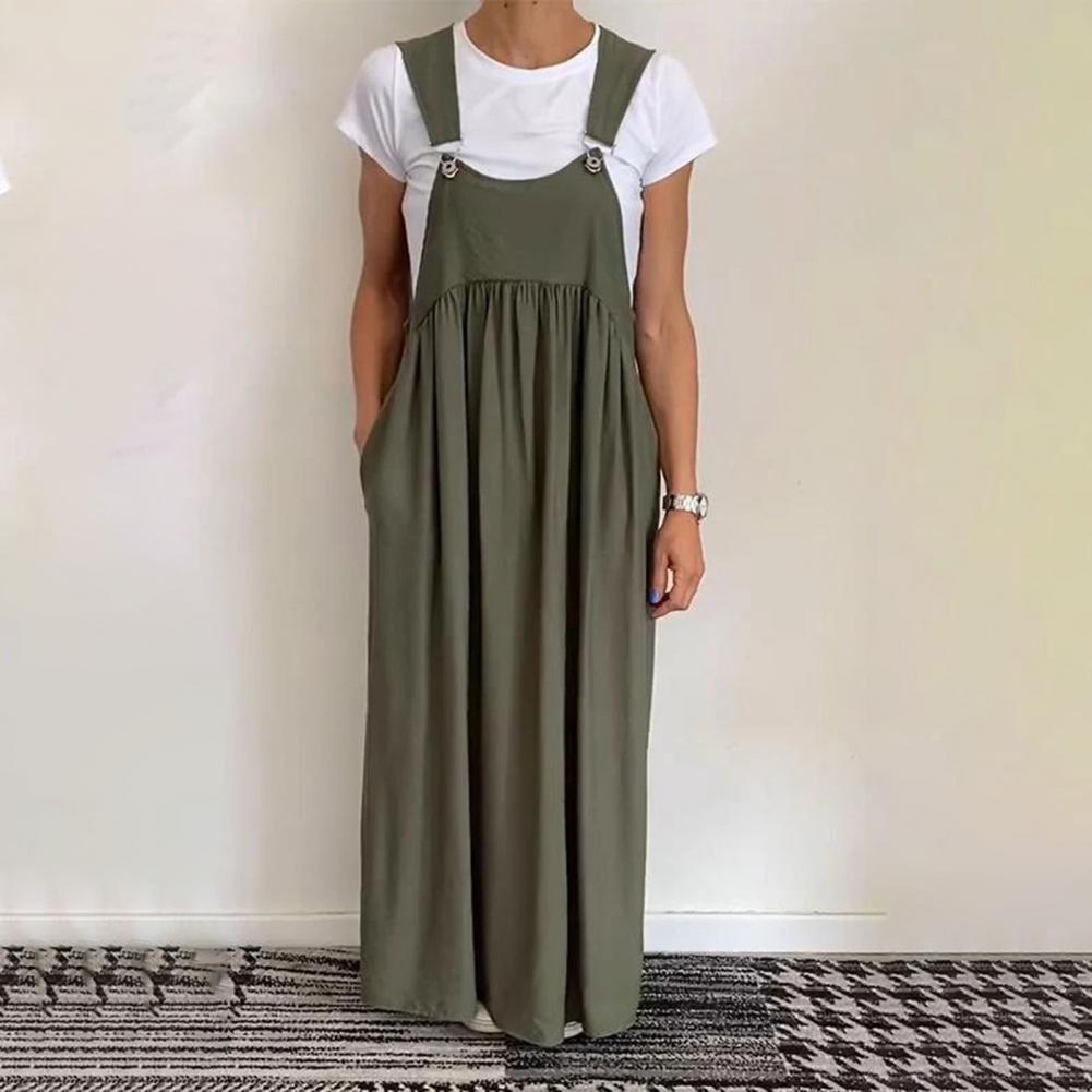 Locker sitzendes Kleid mit verstellbaren Trägern