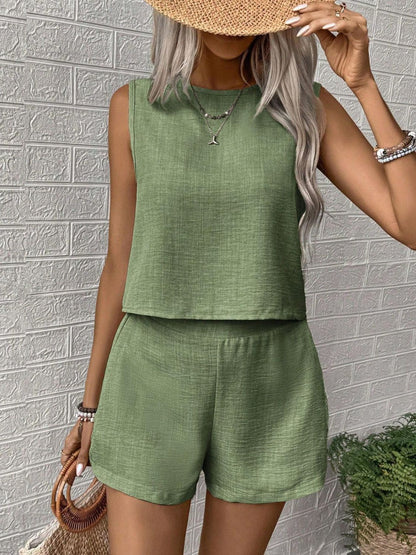 Oli® | Damen Ärmelloses Oberteil mit Rundhalsausschnitt und Shorts Set