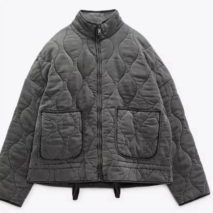 Vintage gesteppte Jacke mit klassischer Nahtverzierung