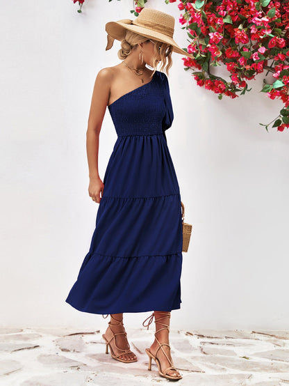 Oli® | Gerüschtes Midi-Kleid mit einer Schulter und Rüschendetail