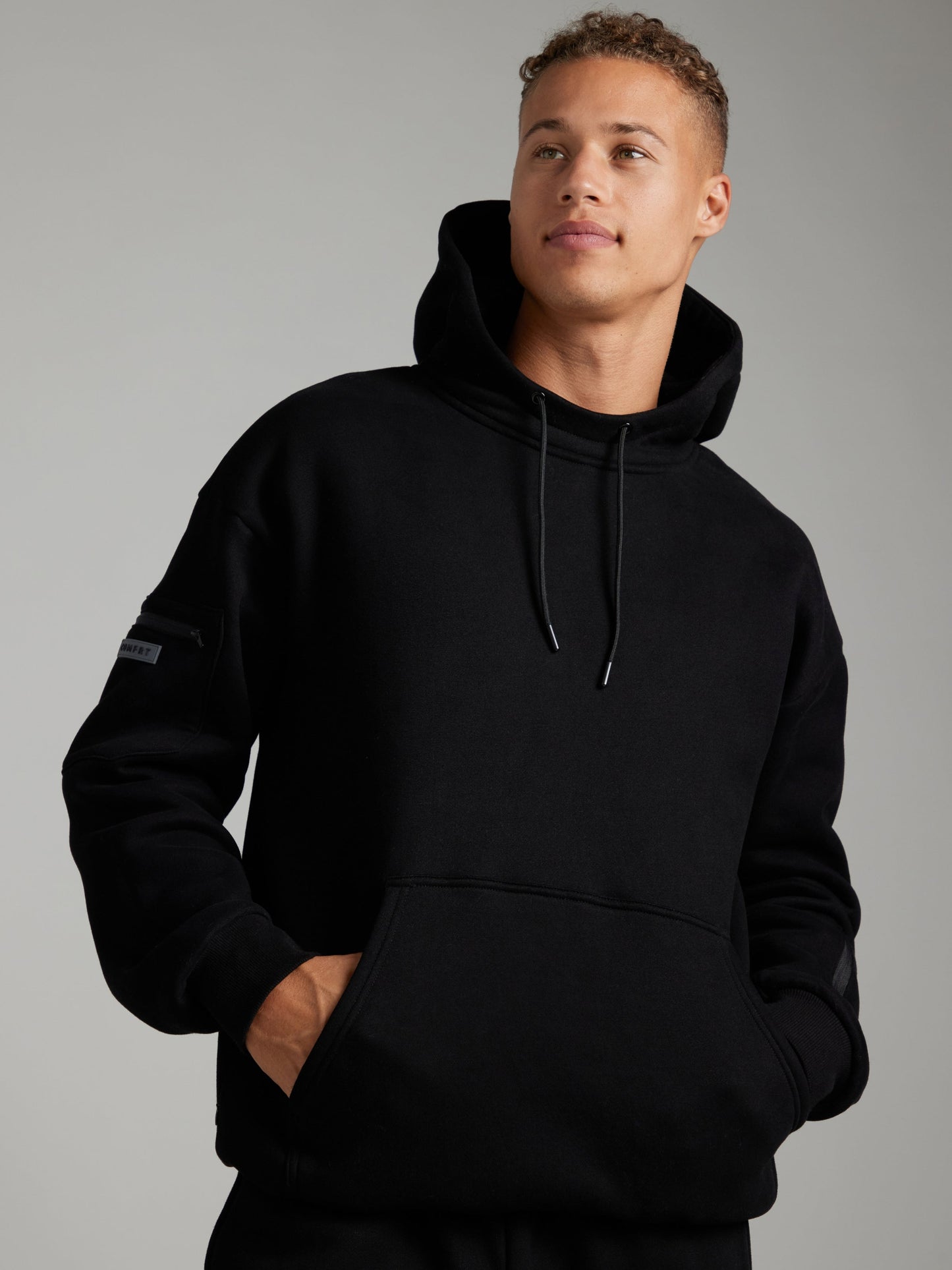 Gemütlicher Reise-Hoodie mit Flugmodus-Grafik