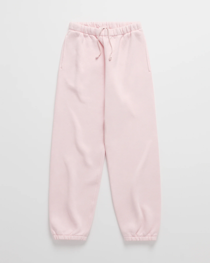 Gemütlicher minimalistischer Kapuzenpullover
