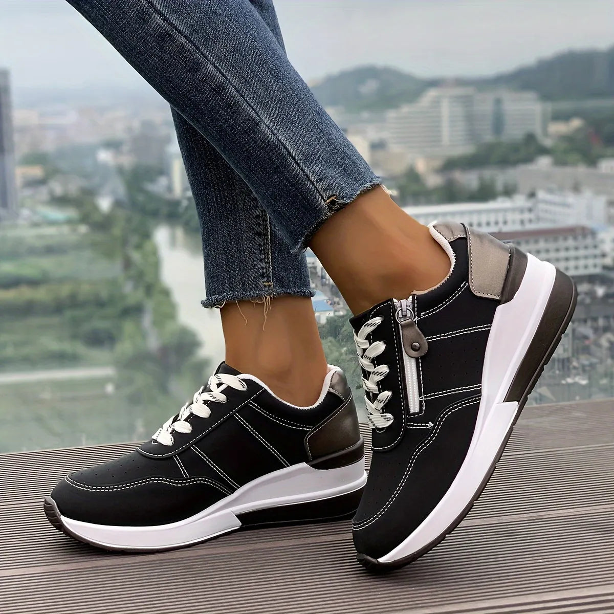 Bequeme orthopädische Seitenschuh-Sneaker mit dicker Sohle