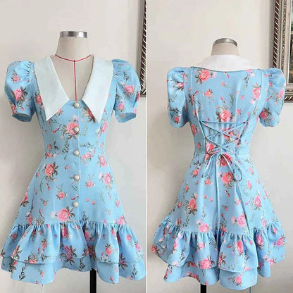 Minikleid mit Puffärmeln und Rüschendetail