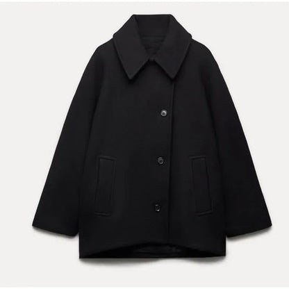 Übergroße Jacke mit umklappbarem Kragen und Seitentaschen