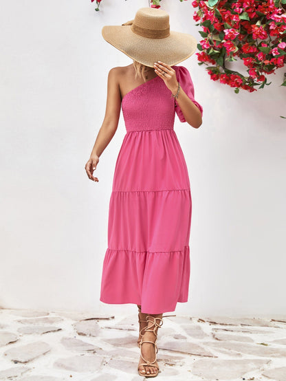 Oli® | Gerüschtes Midi-Kleid mit einer Schulter und Rüschendetail