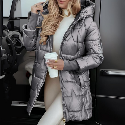 Gemütliche Steppjacke mit Kapuze für mühelosen Stil