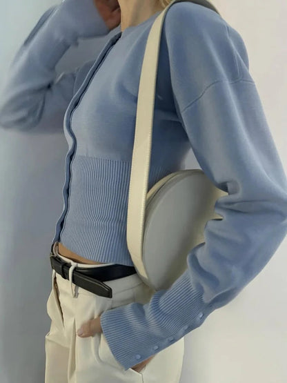 Figurbetonter Rippen-Strick-Cardigan mit Patchwork
