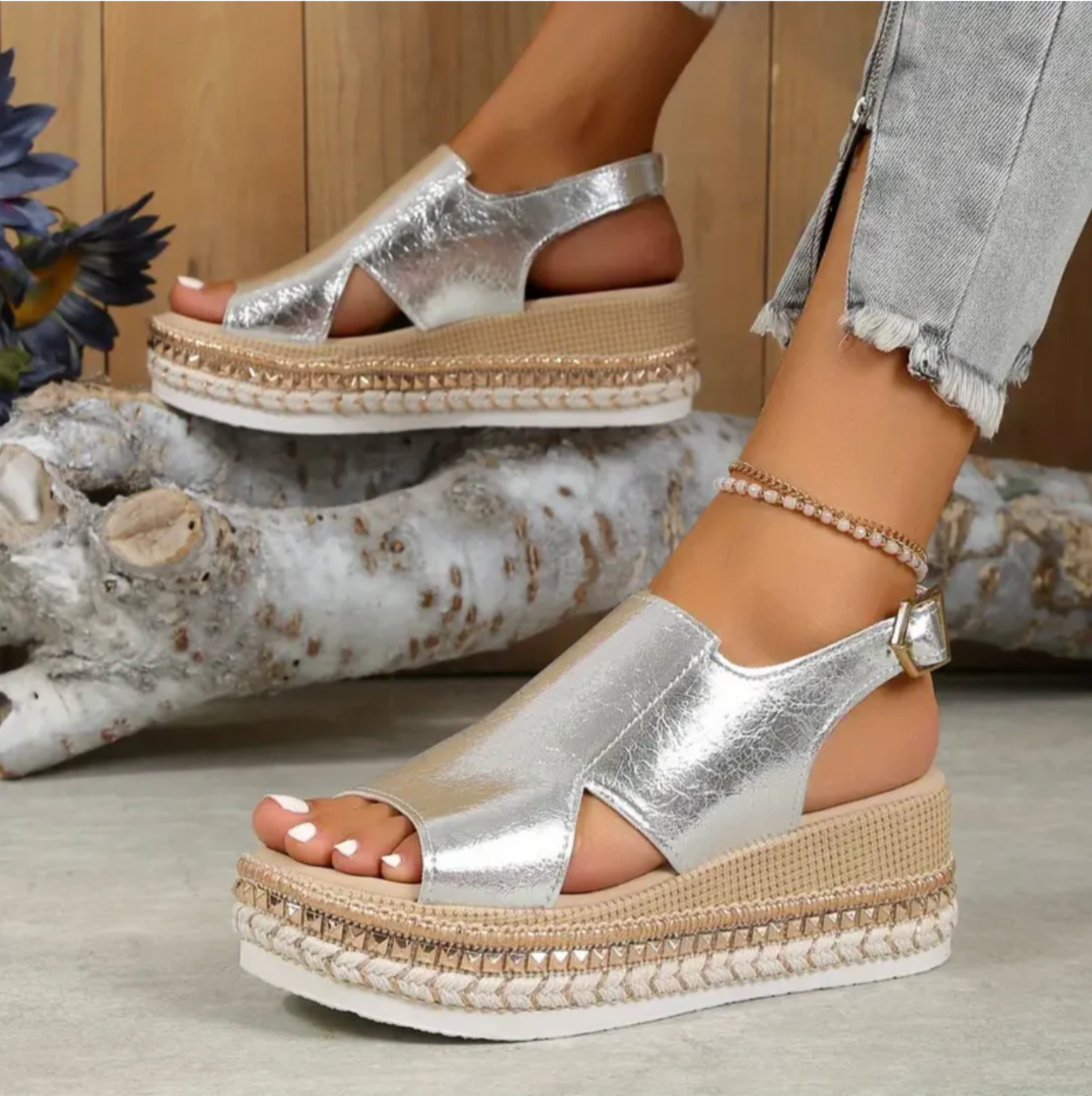 Orthopädische Sandalen für schmerzfreies Gehen