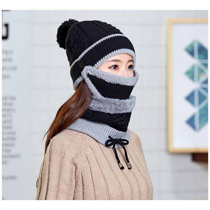 Gemütliches Strickset aus Wintermütze und Schal für Damen