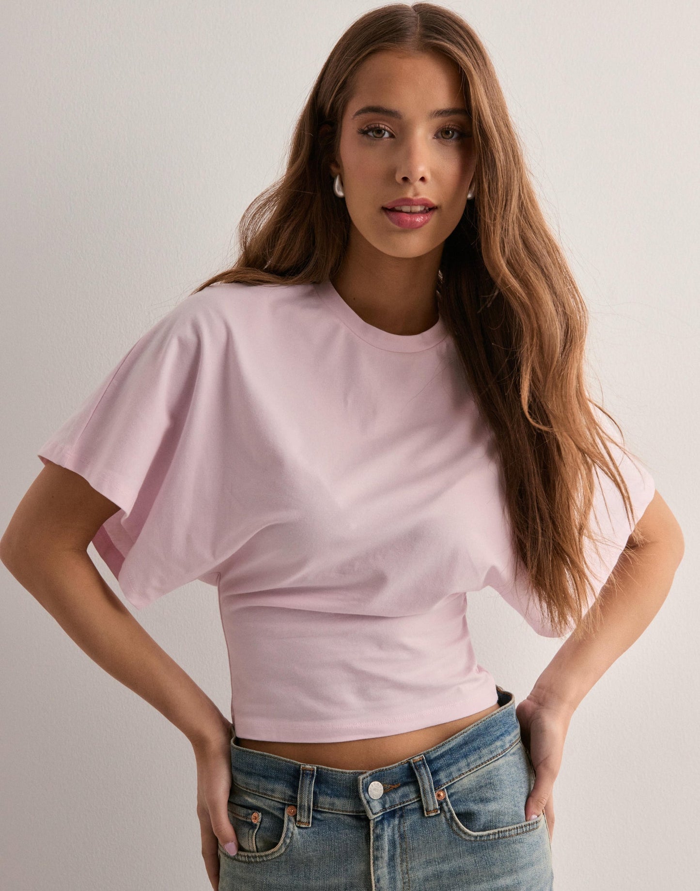 Entspanntes Baumwoll-T-Shirt mit weitem Ärmel