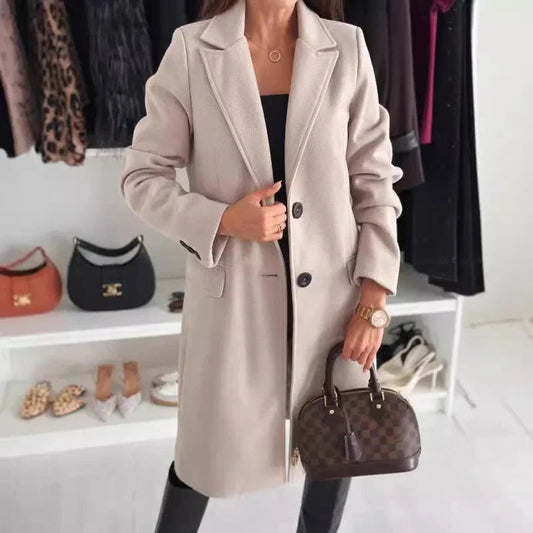 Schicker langer Wintermantel für Damen