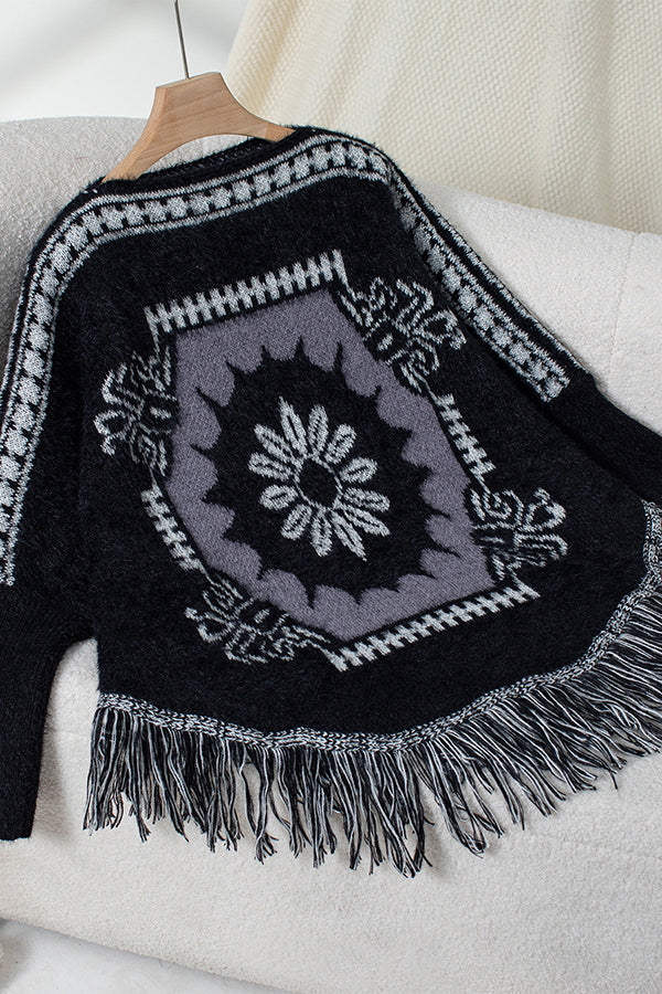 Boho Strickpullover mit Quasten-Saum