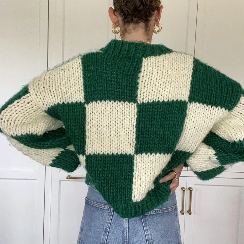 Gemütlicher karierter Kurzpullover