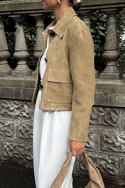 Legere Jacke mit Knopfleiste und umklappbarem Kragen