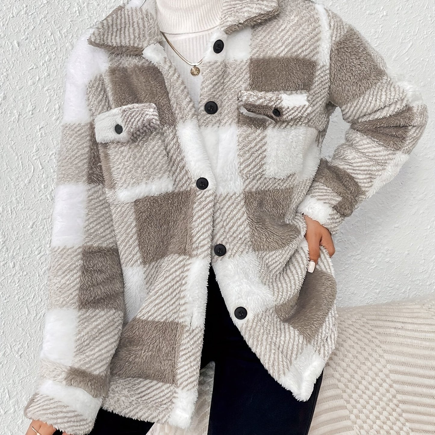 Gemütliche locker sitzende weiche Hemdjacke