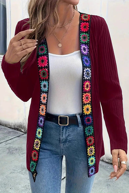 Boho Strickcardigan mit Blumenrand und langen Ärmeln