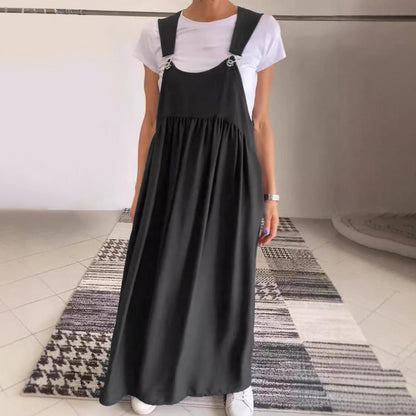 Locker sitzendes Kleid mit verstellbaren Trägern